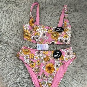 Forever 21 floral print bikini | M top | L bottom